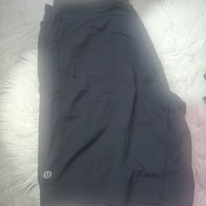 Lululemon size 40